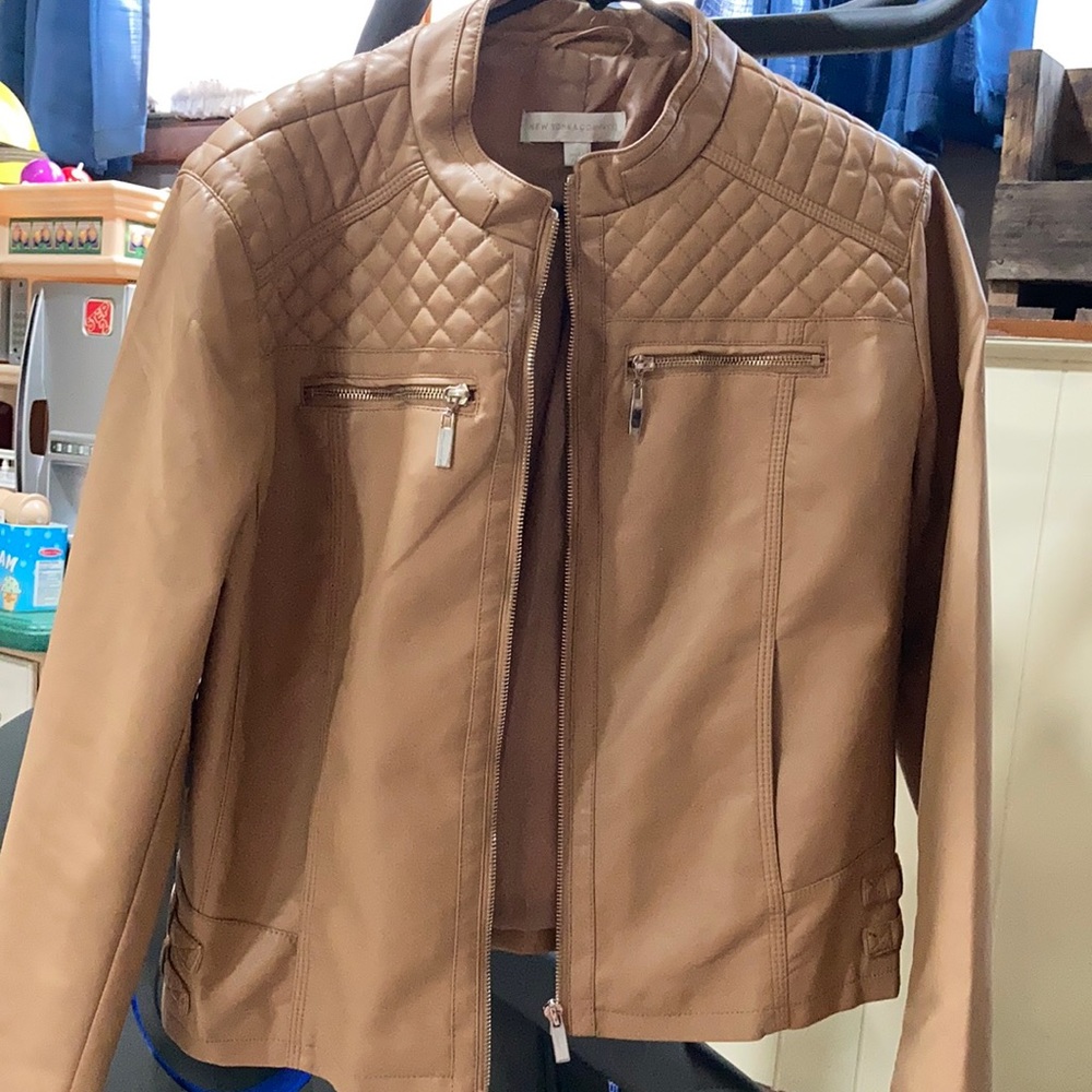 Soft cream/tan leather jacket